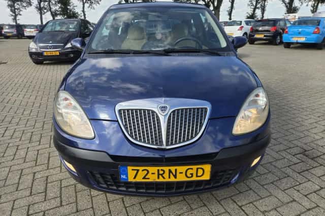 Lancia Ypsilon (2005) thumbnail 6