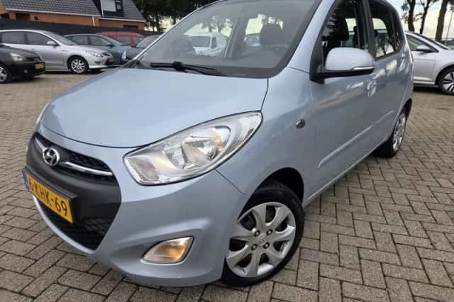 Hyundai i10 (2013) thumbnail 1