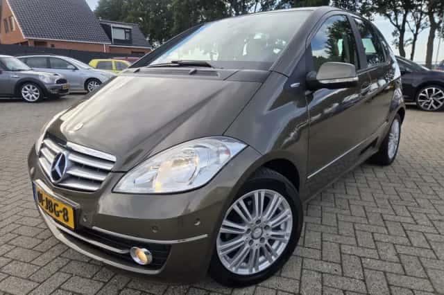 Mercedes-Benz A-Klasse (2009) thumbnail 1