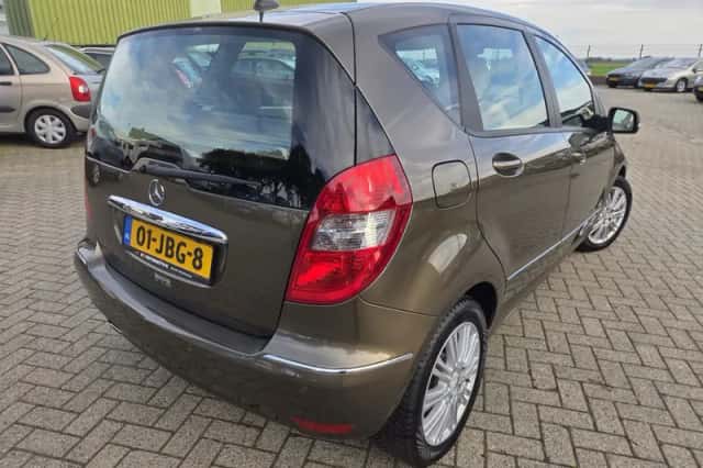 Mercedes-Benz A-Klasse (2009) thumbnail 3
