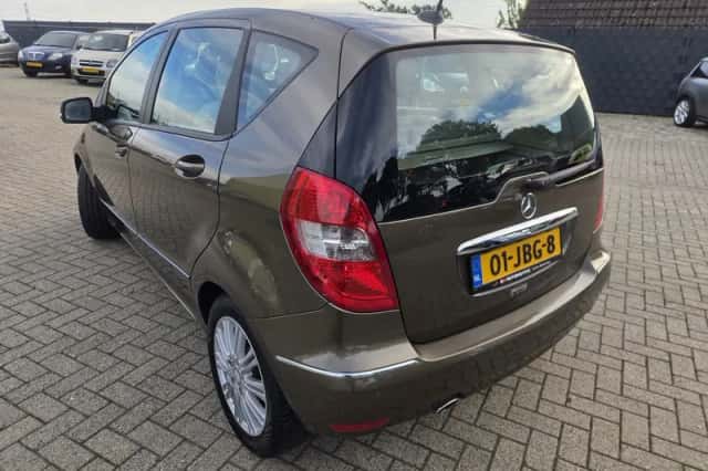 Mercedes-Benz A-Klasse (2009) thumbnail 4
