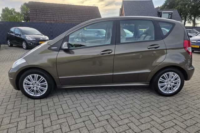 Mercedes-Benz A-Klasse (2009) thumbnail 5