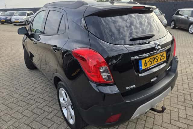 Opel Mokka (2013) thumbnail 4