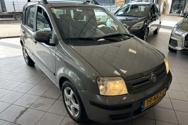 Fiat Panda (2010) thumbnail 4