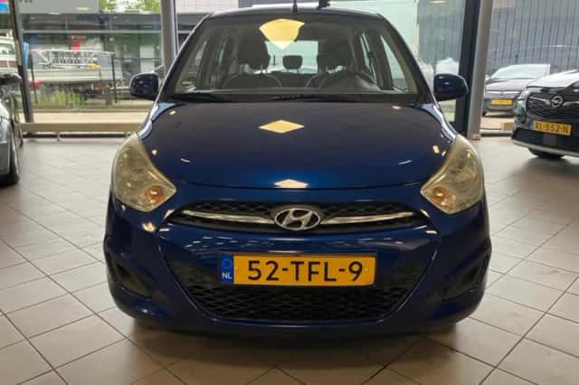 Hyundai i10 (2012) thumbnail 2