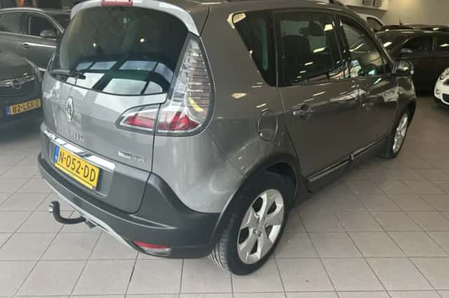 Renault Scénic (2014) thumbnail 6