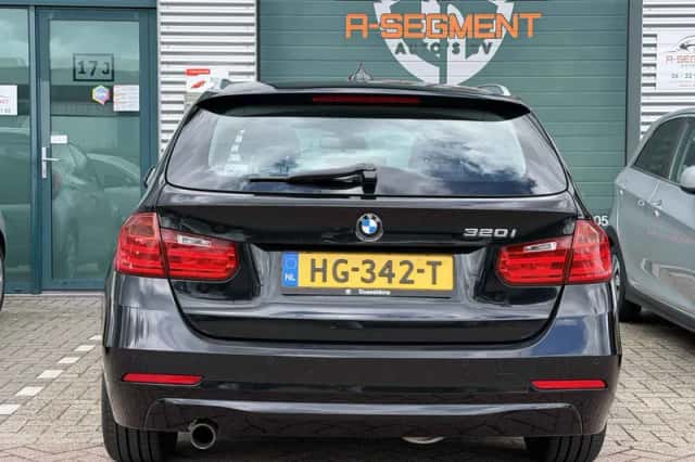 BMW 3-Serie (2015) thumbnail 3