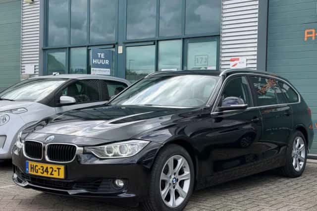 BMW 3-Serie (2015) thumbnail 4