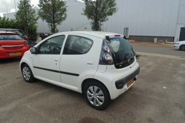 Citroën C1 (2011) thumbnail 3