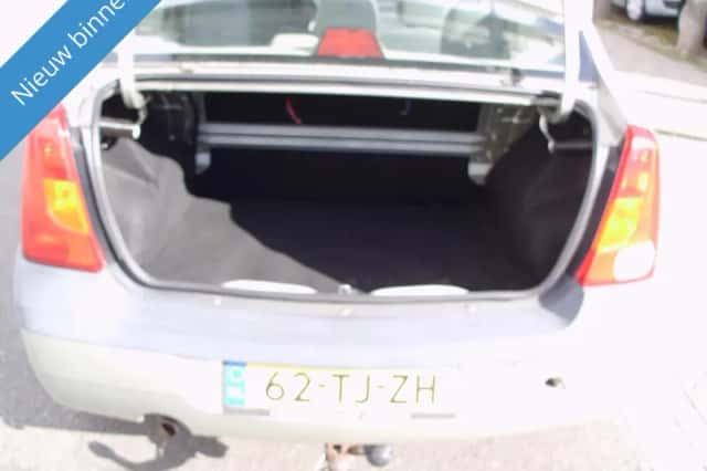Dacia Logan (2006) thumbnail 5