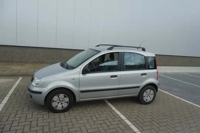 Fiat Panda (2005) thumbnail 2