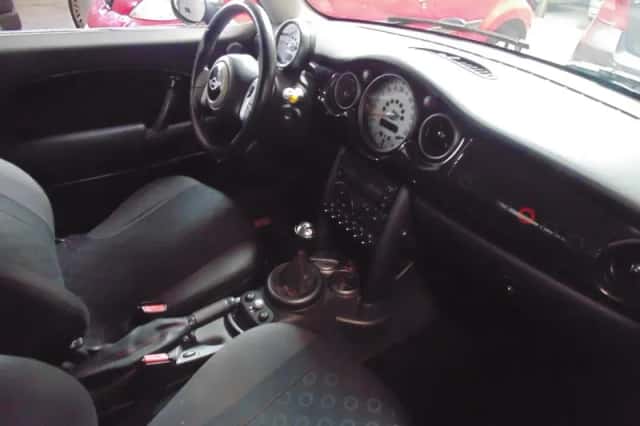 MINI One (2006) thumbnail 4