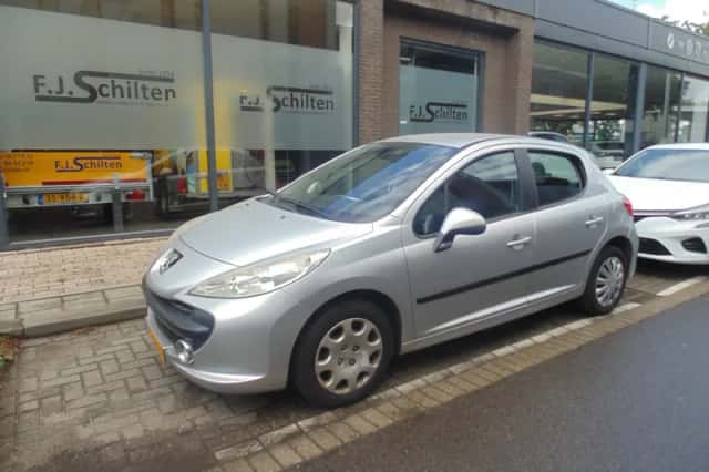 Peugeot 207 (2009) thumbnail 4