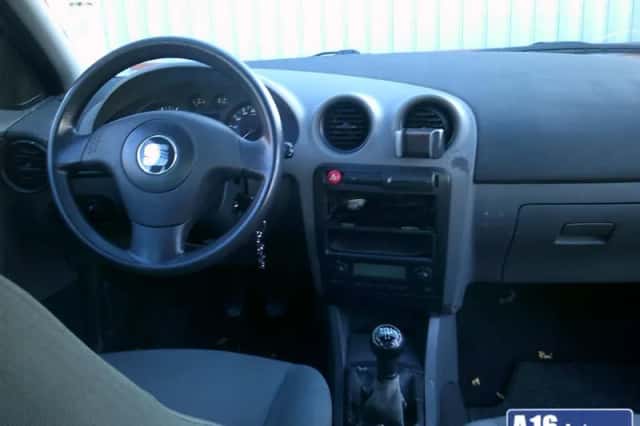 SEAT Cordoba (2003) thumbnail 5