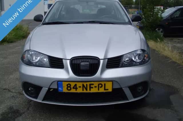 SEAT Ibiza (2003) thumbnail 1