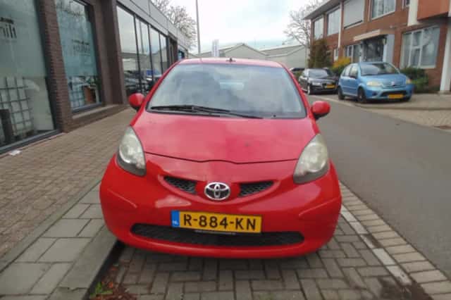 Toyota Aygo (2006) thumbnail 5