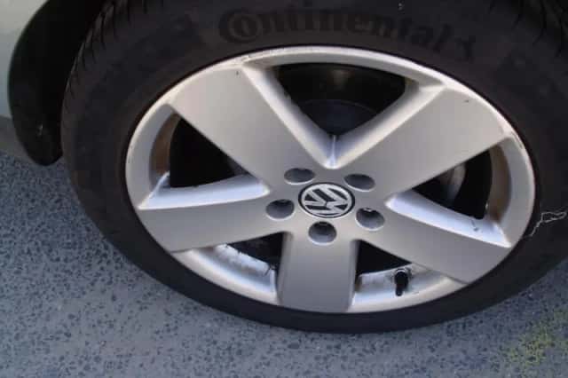 Volkswagen Passat (2010) thumbnail 5