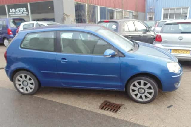 Volkswagen Polo (2007) thumbnail 2