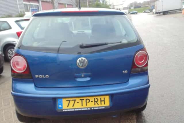 Volkswagen Polo (2007) thumbnail 3