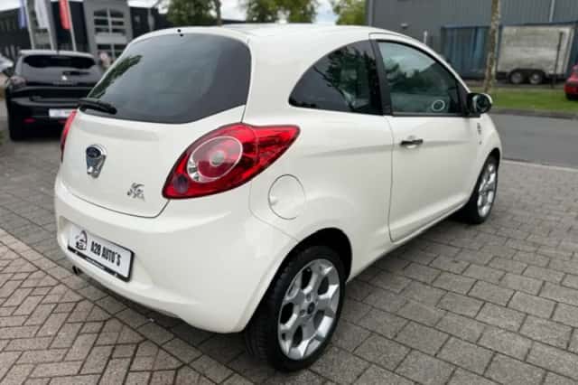 Ford Ka (2010) thumbnail 6