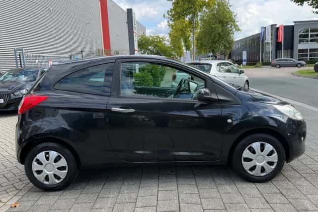 Ford KA (2010) thumbnail 6