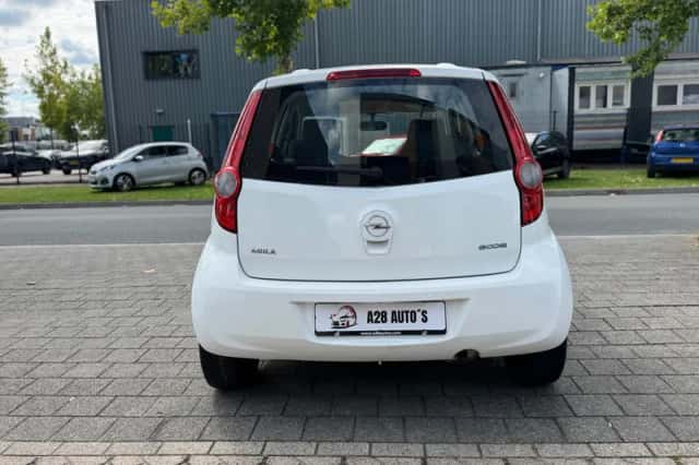 Opel Agila (2010) thumbnail 4
