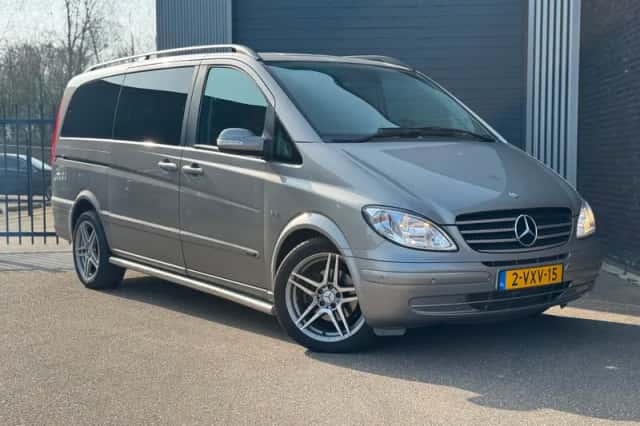 Mercedes-Benz Viano (2008) thumbnail 2