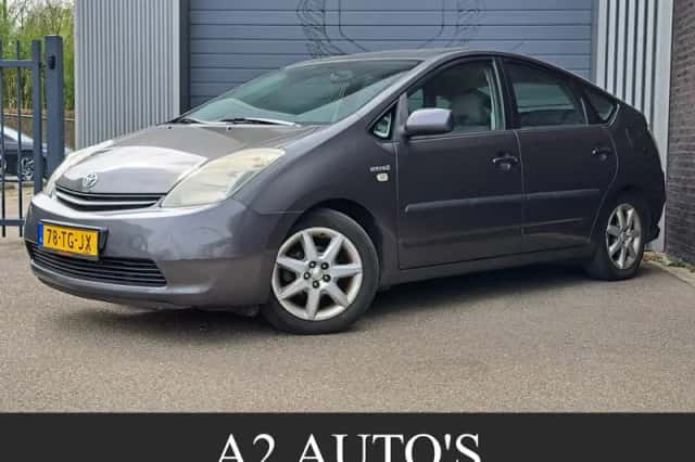 Toyota Prius (2006) thumbnail 1