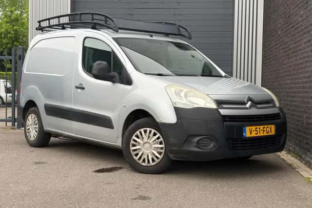 Citroën Berlingo (2009) thumbnail 2