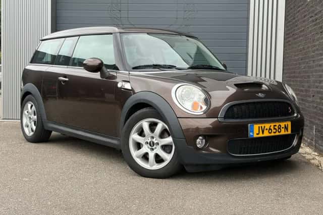 MINI Clubman (2008) thumbnail 2