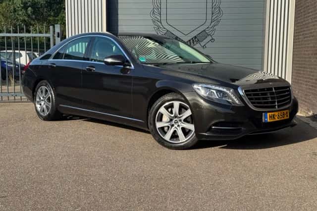 Mercedes-Benz S-Klasse (2015) thumbnail 3