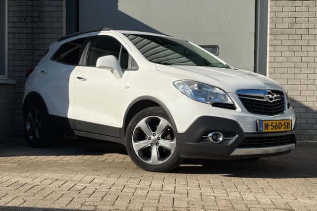 Opel Mokka (2013) thumbnail 2
