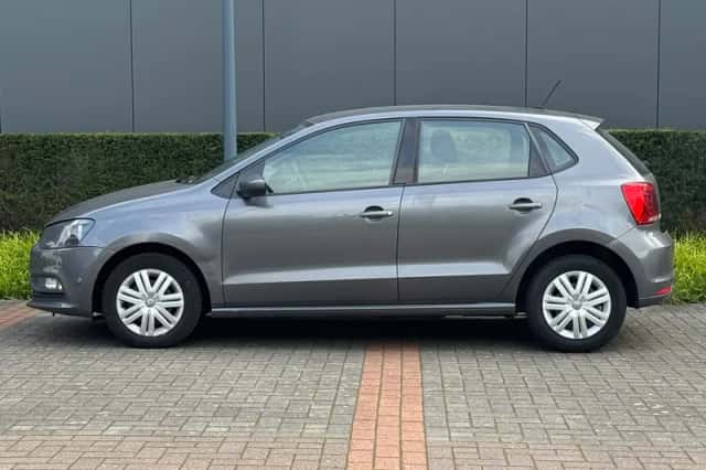 Volkswagen Polo (2017) thumbnail 3