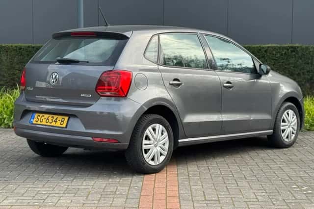 Volkswagen Polo (2017) thumbnail 4
