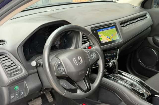 Honda HR-V (2016) thumbnail 6