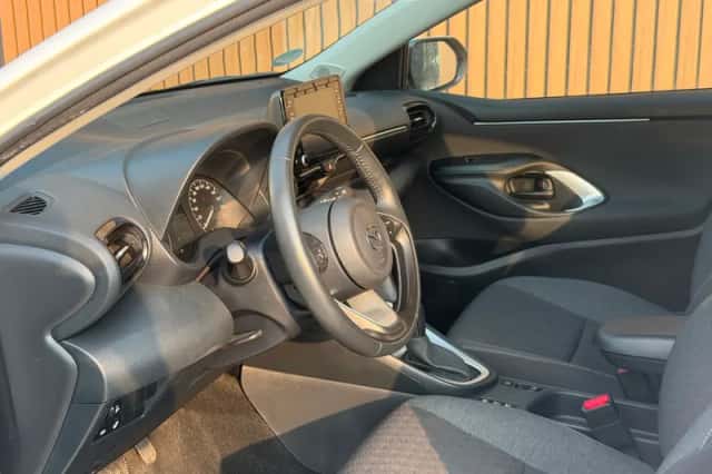 Mazda 2 Hybrid (2023) thumbnail 5