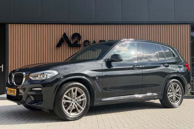 BMW X3 (2020) thumbnail 2