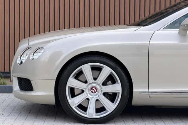 Bentley Continental GT (2012) thumbnail 5