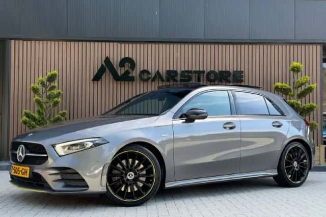 Mercedes-Benz A-Klasse (2018) thumbnail 2