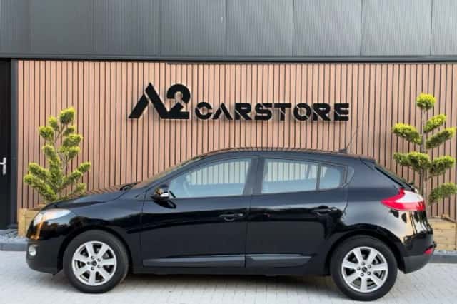 Renault Mégane (2013) thumbnail 3
