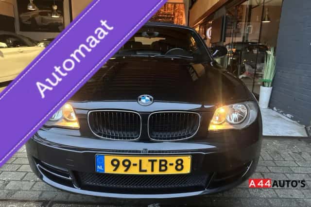 BMW 1-Serie (2010) thumbnail 2