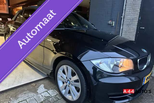 BMW 1-Serie (2010) thumbnail 3