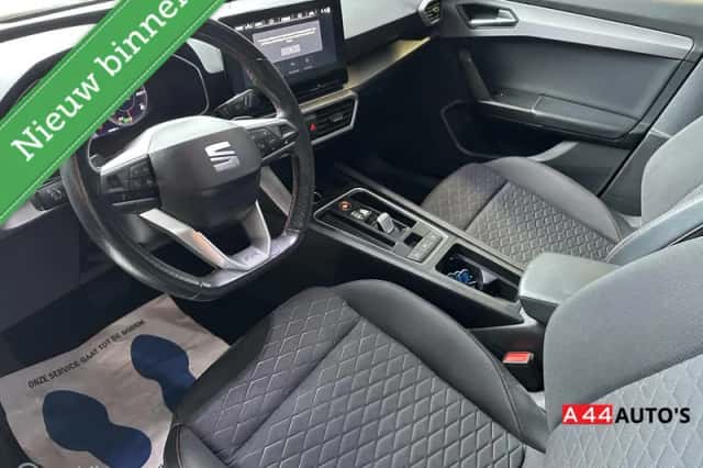 SEAT Leon Sportstourer (2021) thumbnail 3