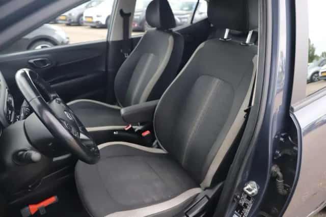 Hyundai i10 (2022) thumbnail 6
