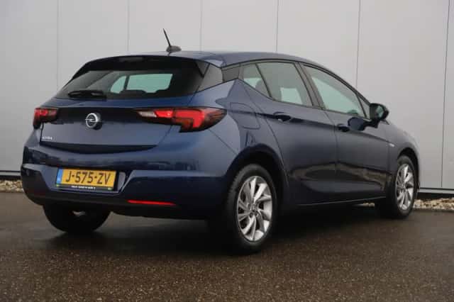 Opel Astra (2020) thumbnail 2