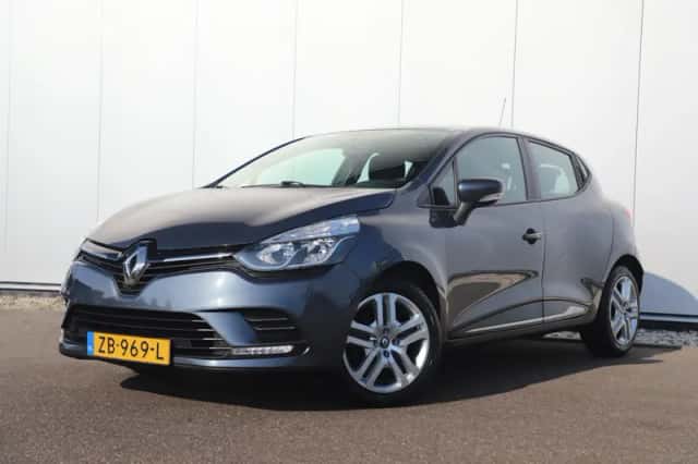 Renault Clio (2019) thumbnail 2