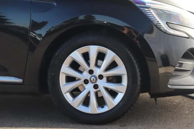 Renault Clio (2019) thumbnail 5
