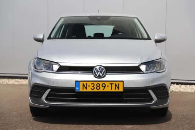 Volkswagen Polo (2021) thumbnail 3