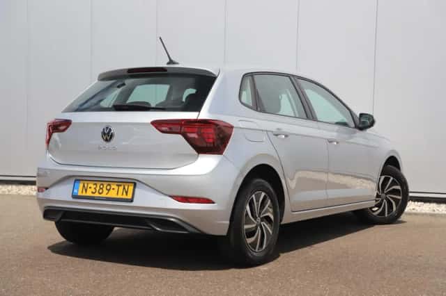 Volkswagen Polo (2021) thumbnail 5