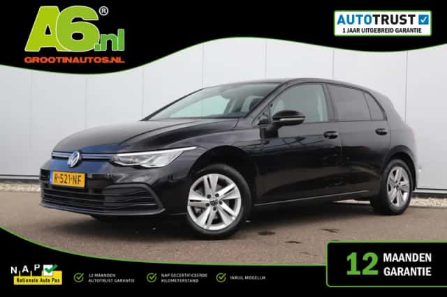 Volkswagen Golf (2022) thumbnail 1